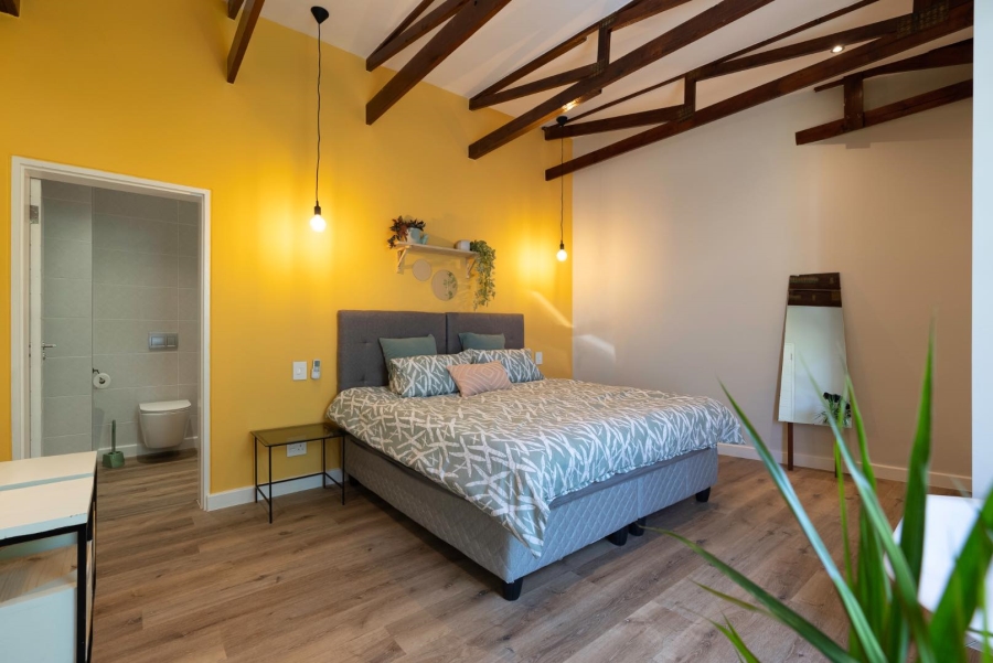 4 Bedroom Property for Sale in Sea Point Western Cape